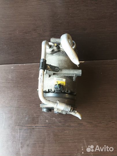 Компрессор кондиционера 6M5H19D629AB Volvo S40