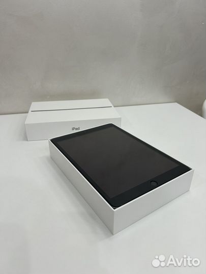 Планшет Apple iPad (9th Gen) Wi-Fi 64 гб серый