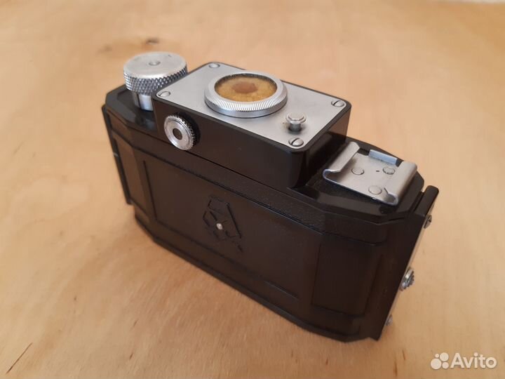 Фотоаппарат Смена СССР в кофре. Послевоенный