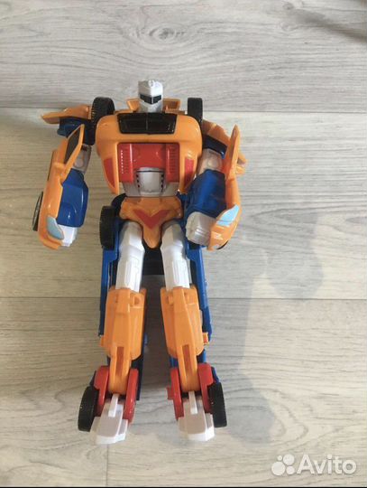 Игрушка робот