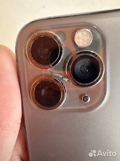 iPhone 11 Pro Max, 64 ГБ