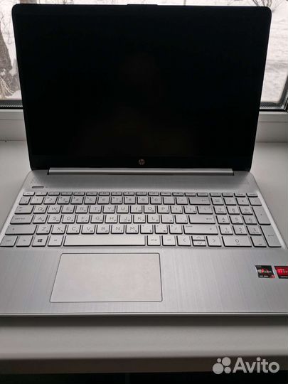 Ноутбук HP - 15s-eq1052ur