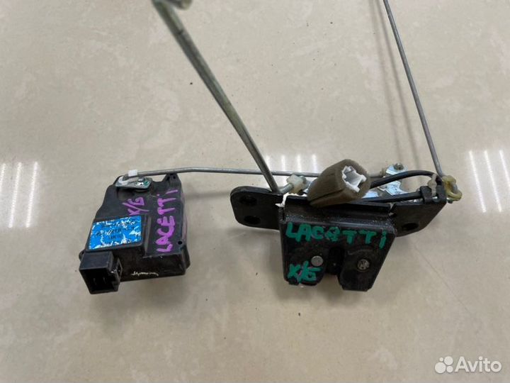 Замок крышки багажника Chevrolet Lacetti F14D3