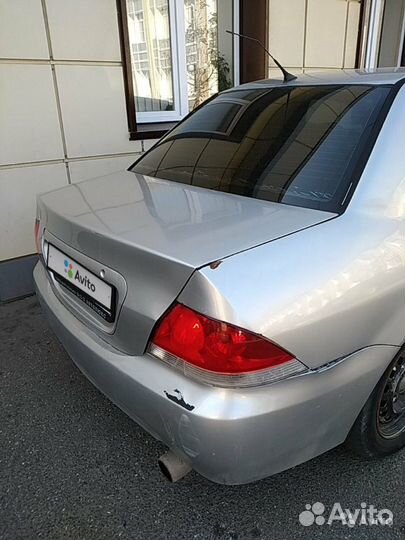Mitsubishi Lancer 1.6 МТ, 2004, битый, 312 000 км