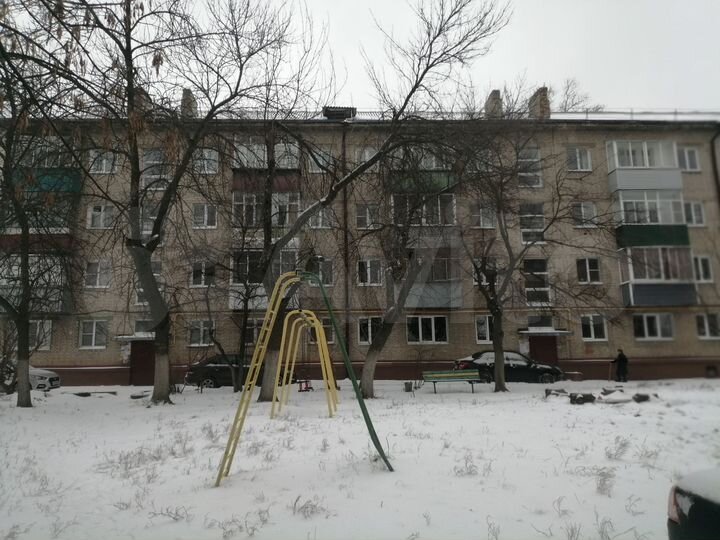 2-к. квартира, 40 м², 3/4 эт.