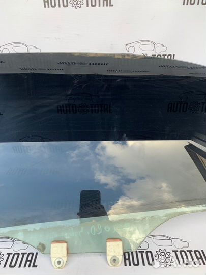 Стекло двери заднее левое Honda Accord 7/ CL9