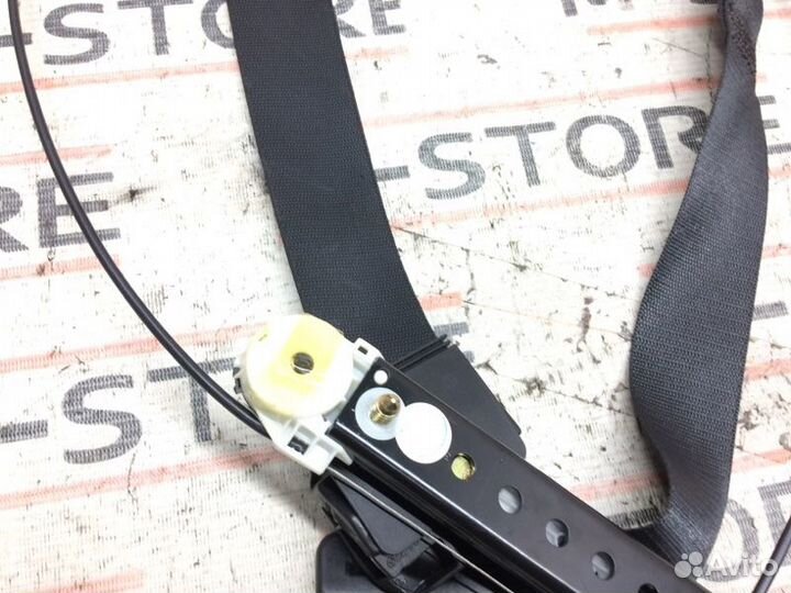 Ремень безопасности передний левый Mercedes-Benz