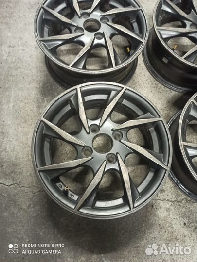 Стильные литые диски 4x100 Цо 56.1 R14 Ровные