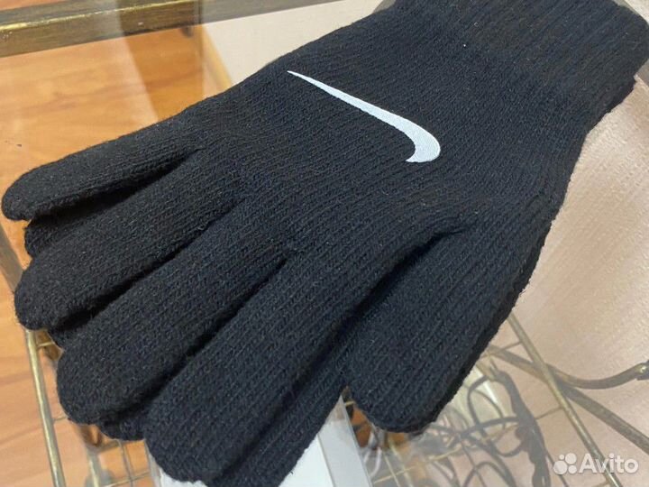 Комплект Шапка и перчатки люкс Nike