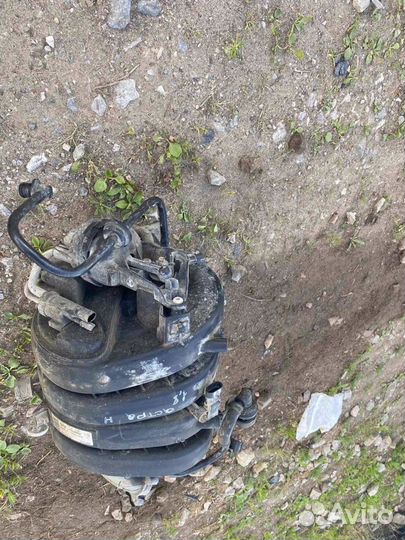 Впускной коллектор Opel Astra H 1.8