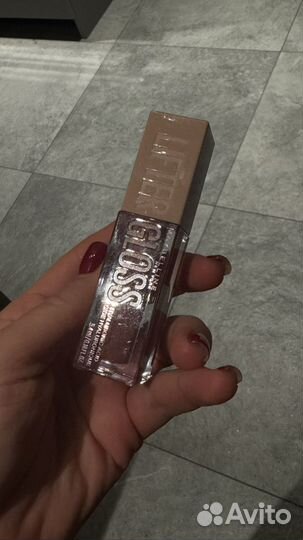 Maybelline блеск lifter gloss