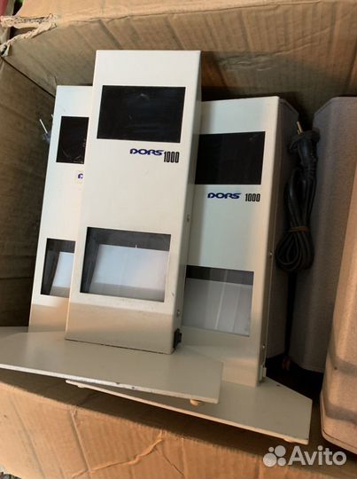 Детектор банкнот dors 1100
