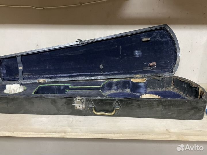 Футляр, кофр для скрипки. Состояние на фото