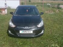 Hyundai Solaris 1.4 MT, 2012, 247 000 км, с пробегом, цена 850 000 руб.