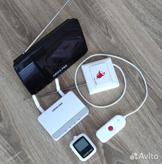 Кнопка вызова персонала, помощи больному в палату