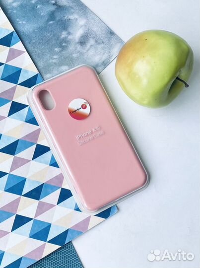 Чехол на iPhone XR