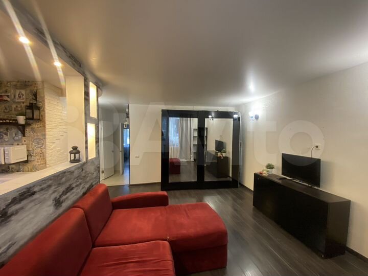 2-к. квартира, 48 м², 1/5 эт.