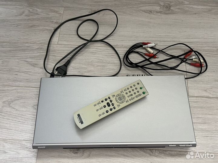 DVD/CD плеер Sony DVP-NS36