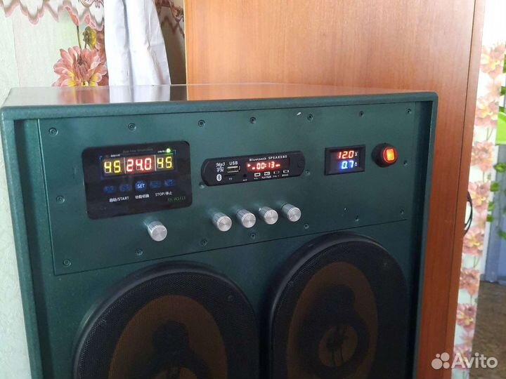 Акустическая колонка