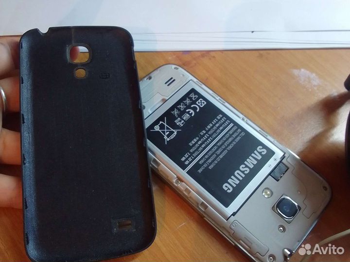 Телефон Samsung