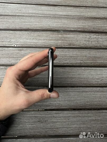 iPhone X, 256 ГБ