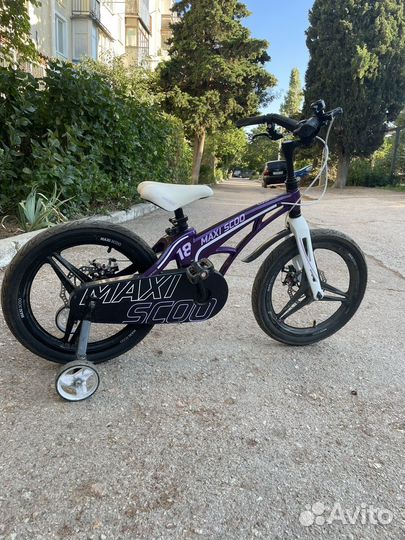 Велосипед 2-х колесный детский maxiscoo