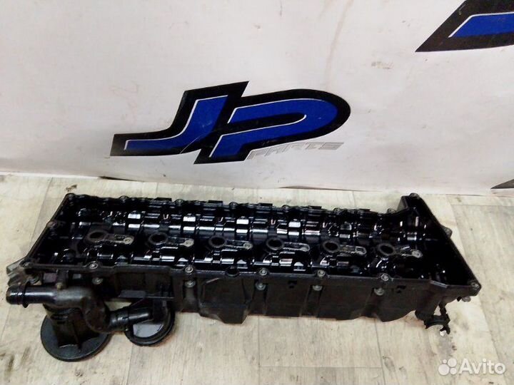Клапанная крышка Bmw X5 F15 N57D30C M50D 2015