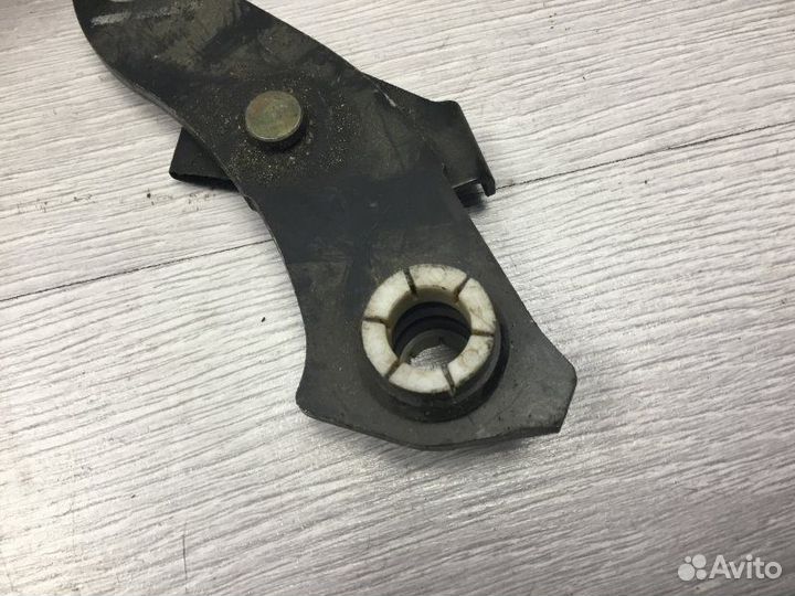 Педаль газа Ford Mondeo 2 2003