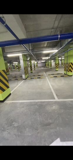 Машиноместо, 14 м²