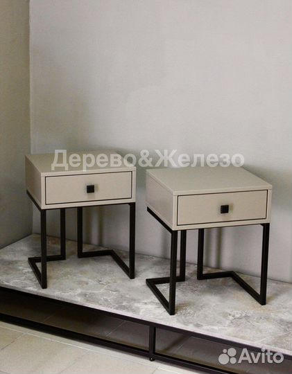 Тумба прикроватная