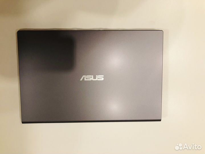 Ноутбук новый asus x515m