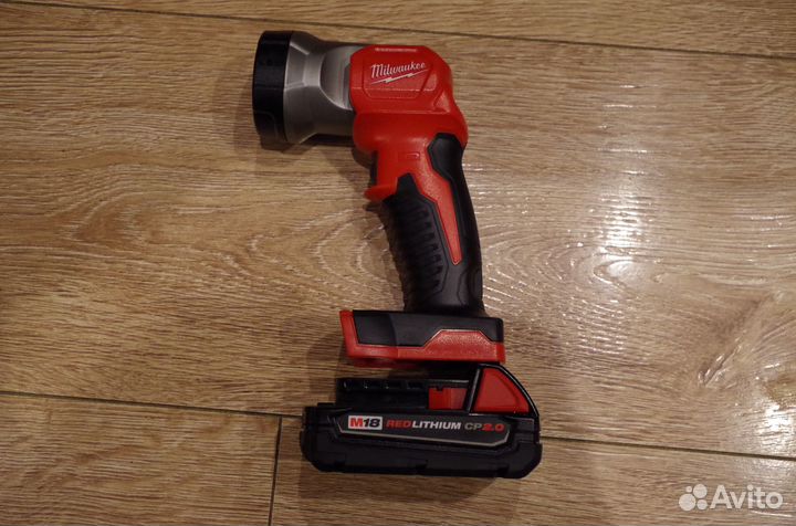 Фонари Milwaukee