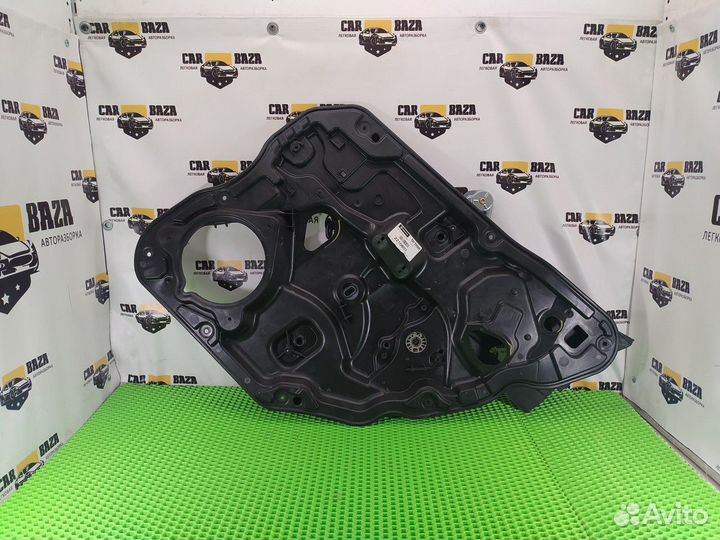 Стеклоподъемник задний правый R Volvo XC60