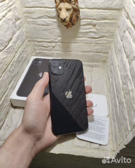 iPhone 11, 64 ГБ