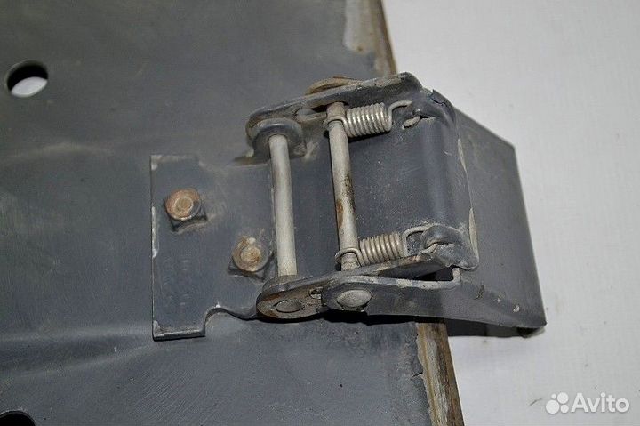 Кронштейн крыла, передний мост задний левый scania