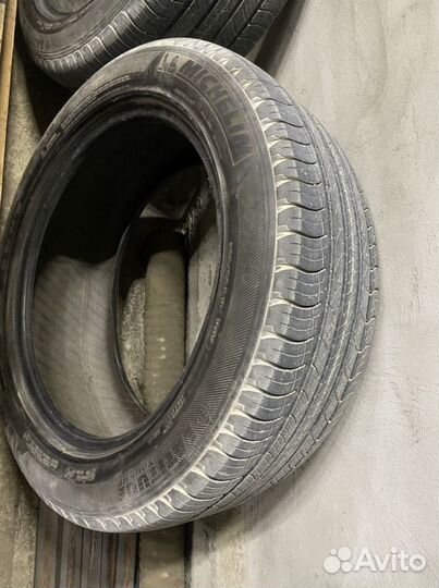 Michelin Latitude Tour HP 235/55 R19