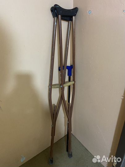 Костыли подмышечные