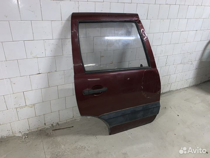 Дверь задняя правая Chevrolet Niva до 2009г