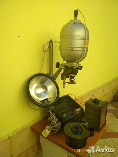 Фотоувеличитель Юность