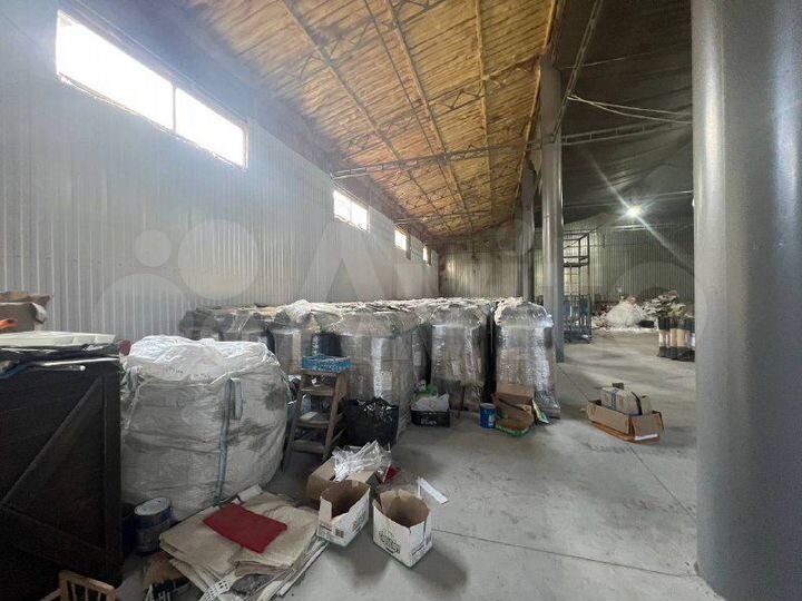 Склад, производство 1300 м²