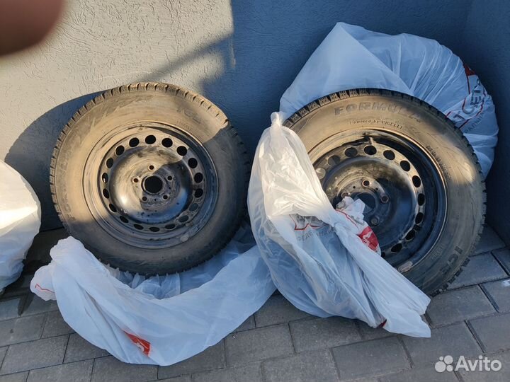 Колеса в сборе 195 65 R15 зимние skoda octavia