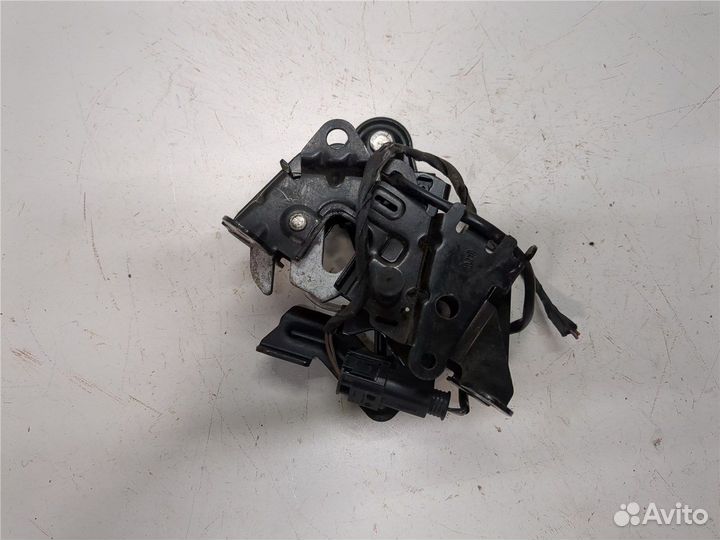 Замок капота BMW 5 F07 Gran Turismo, 2010