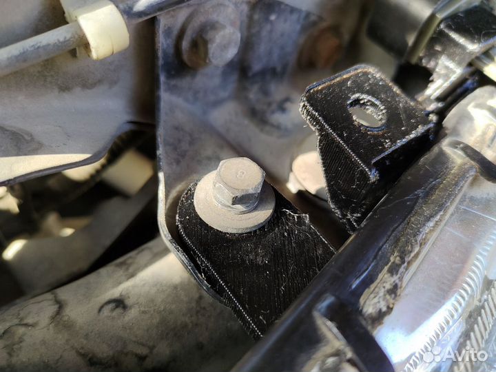 Крепление люстры / решетки civic 5d