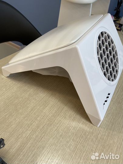 Маникюрный пылесос (вытяжка) MAX Ultimate 7