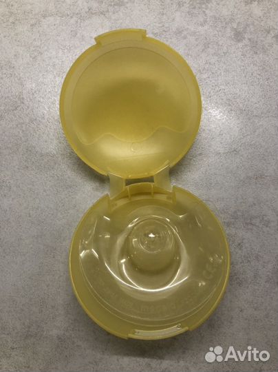 Молокоотсос medela ручной