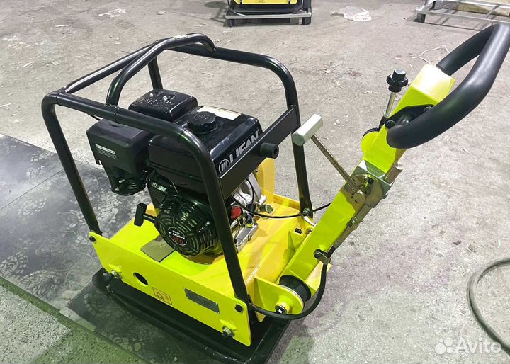 Виброплита реверсивная массой 170кг