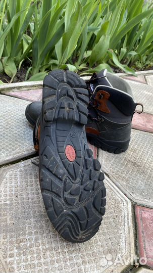 Трекинговые ботинки 41