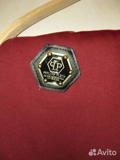 Спортивный костюм женский