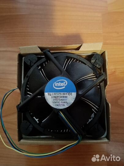 Кулер процеccорный intel