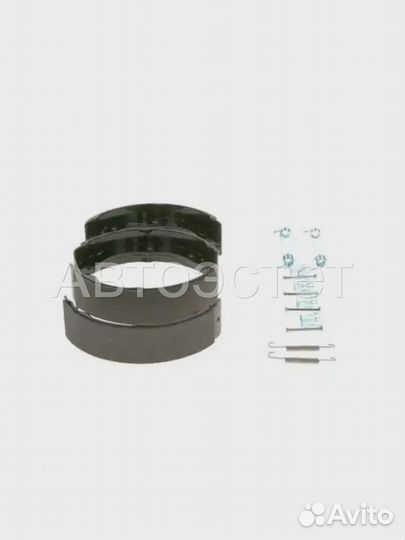 Тормозные колодки барабанные задний мост 0 986 487 712